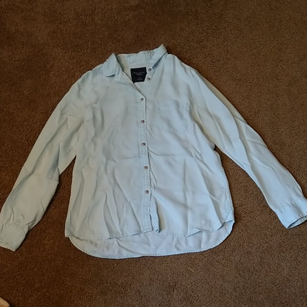 Light blue Chambray button up